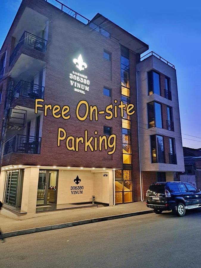 Vinum Hotel Тбилиси Экстерьер фото